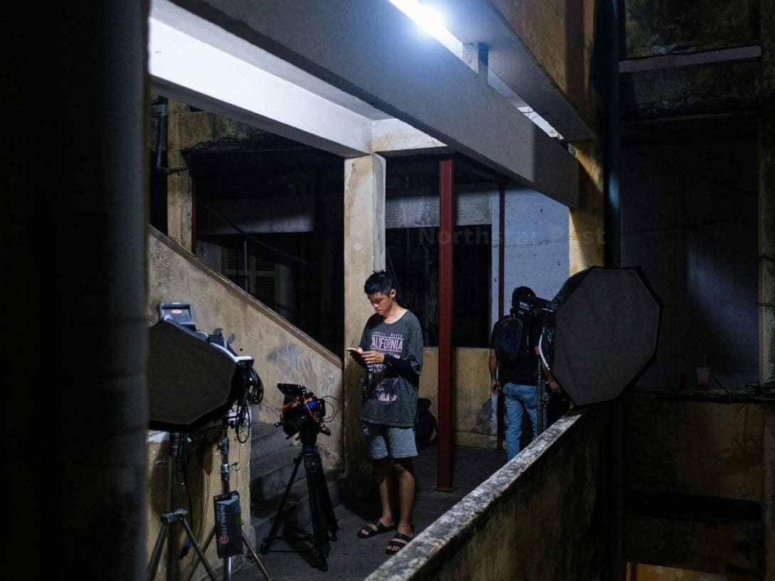 Offline and online video editing